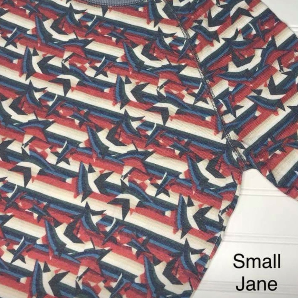 LulaRoe Small Jane Short Sleeved Sweatshirt